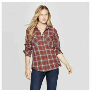 Womens xs Button-Up Red Plaid Flannel Shirt With Long Sleeves & Chest‎ Pockets